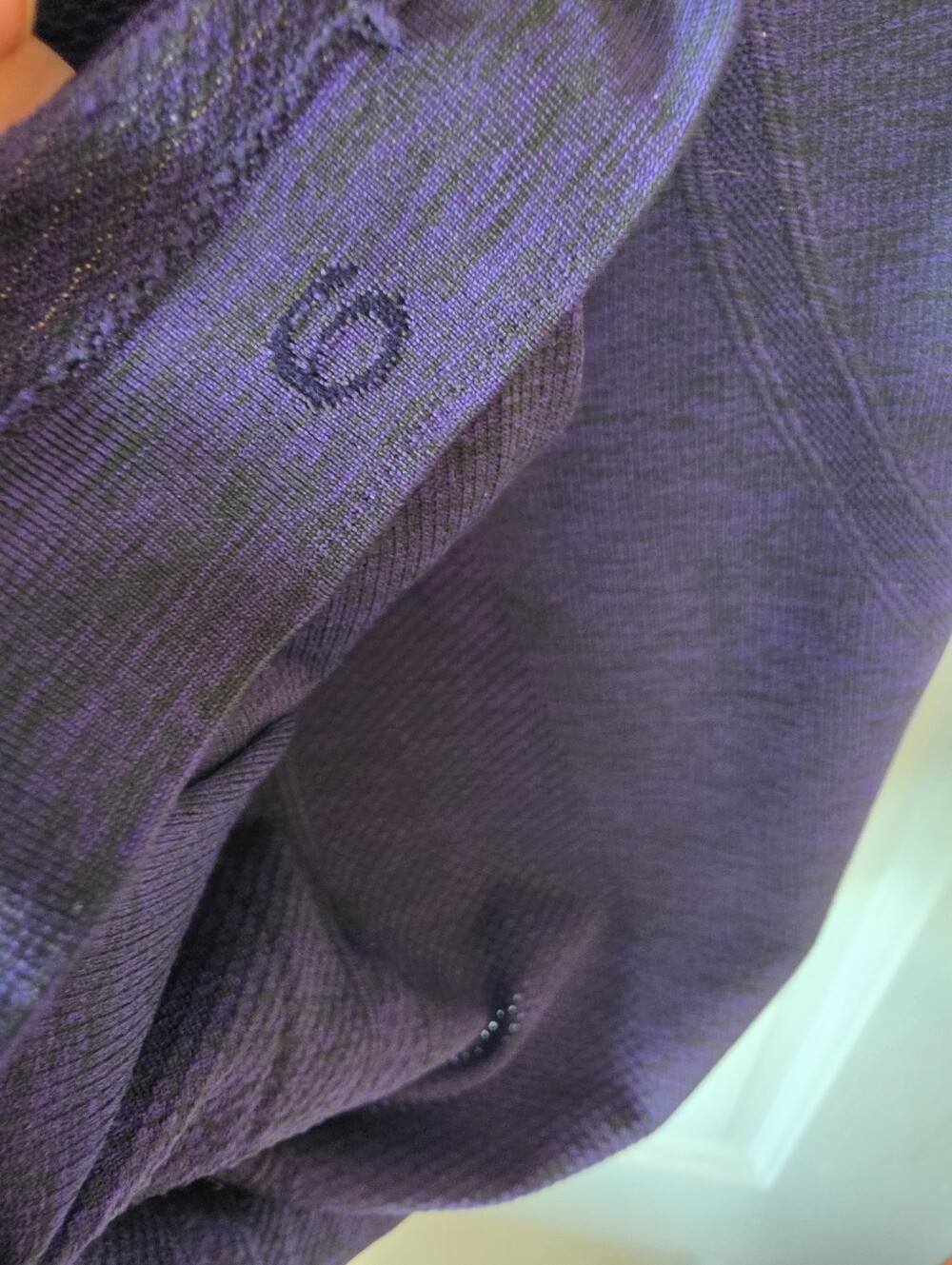 Lululemon Size 6 Run Swiftly Tech Women Short-Sleeve Seamless Dark Court Purple - Picture 6 of 6